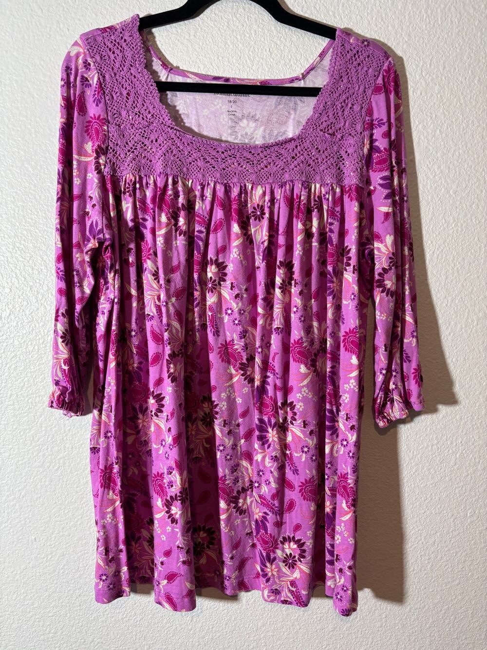 Woman Within Size 18/20 Purple Pink Paisley Floral Lace Crochet Square Neck Top